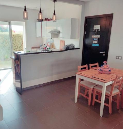 Kitchen, Appartement luxueux et moderne a sidi Rehal in Sidi Rahal