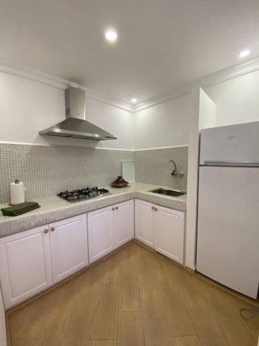 Riad plain pied 2 chambres jardin terrasse & bassin photo 1