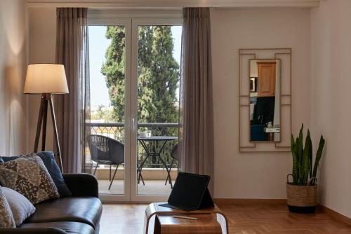 Chic One Bd Apartment with Hilton View - image 3