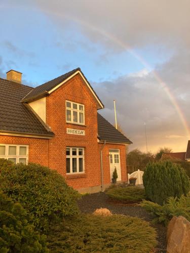  Large modern family room - “Arnely”, Pension in Tommerup bei Brobyværk