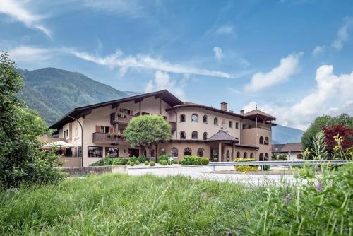 Hotel Kesslwirt, Tschars bei St. Walburg