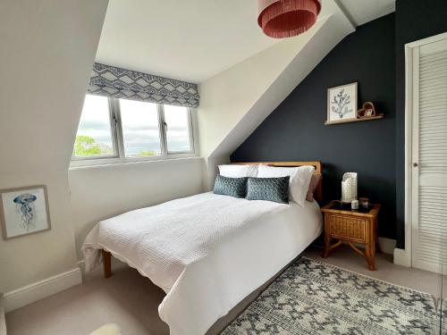 2 Double Bed Luxury Loft Apartment, Bristol in Westbury on Trym