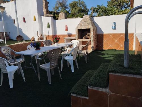 Carmen House in Puente del Obispo