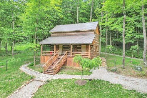 Walnut Lodge Cabin-Private Oasis