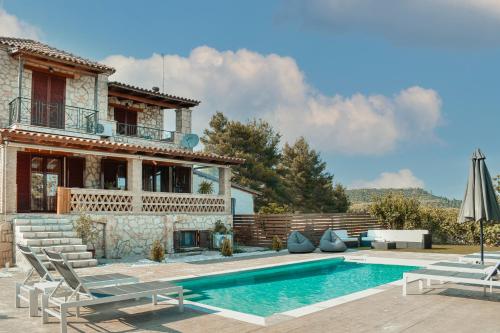 Private Villa Karavia 1