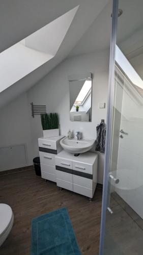 Helle Wohnung mit zwei Schlafzimmern in Eching (Landshut)