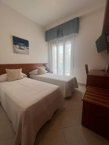 Hotel Noris - image 10