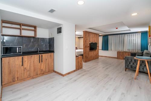 Kitchen, The Gate Kadıköy Downtown in Kadıköy