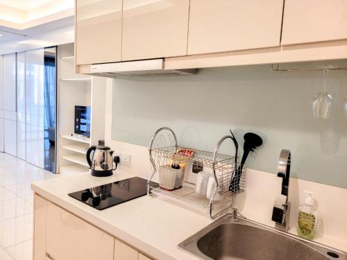 Kitchen, Damas Residence Kuala Lumpur near HELP University College