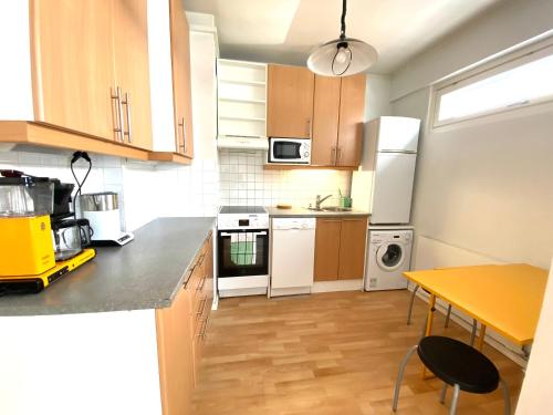 Central, peaceful, pleasant near SEA LIFE Helsinki