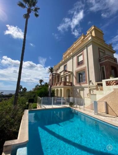 Waterfront Penthouse in Cap dAil only few steps from Monaco - Location saisonnière - Cap-d'Ail