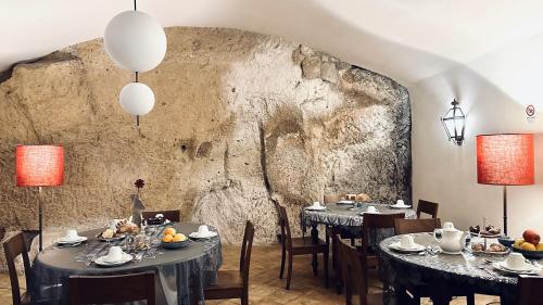 Hotel Palazzo Piccolomini - image 8