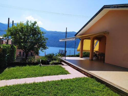 CASA DELLA MUSICA APARTMENT lake view and garden