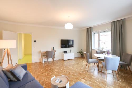 Green Mango City Condo - image 8