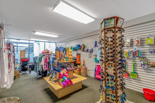 Oceanview 1 Bedroom Suite Landmark Resort 548 Perfect for a couple or party of 4 - image 7