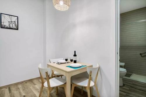 Umihouse apartamentos centro Alicante - image 4