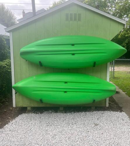 Key Lime Cottage steps from Cape Charles Beach