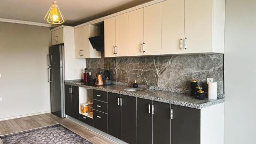 Konyha, Next Suite in Cilekli