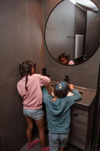 Hemsedal Cafe Skiers Lodge - image 8