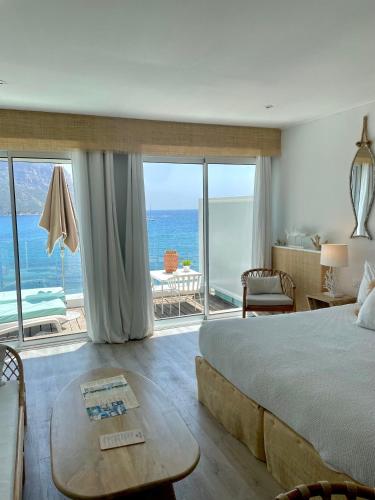 Double Superior Suite with Sea View and Terrace