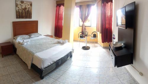 Olmedo Plaza Hotel