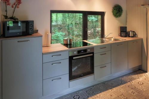 kleines Haus in กันเดอร์กีเซ