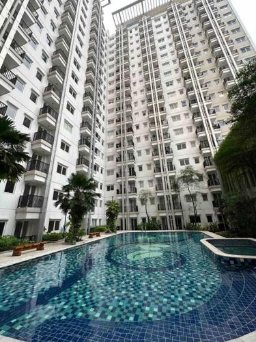 Signature Park Grande Serviced Condominium LRT Jakarta 2BR