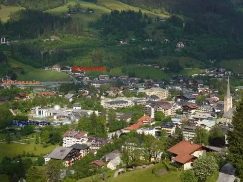 Ferienhaus Schiwiese mit freiem Eintritt in die Alpentherme & freie Nutzung der Gasteiner Bergbahnen im Sommer 2026 in Bad Hofgastein, Österreich