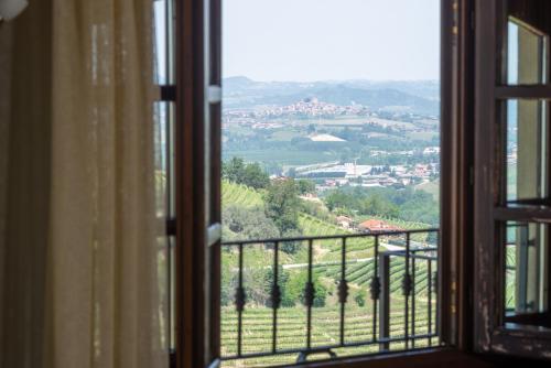 Le Torri - Castiglione Falletto – Castiglione Falletto, NY