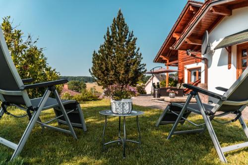 Steewer Landhaus gemütliche Ferienwohnung bis 6 Pers in ruhiger Ortsrandlage (Steewer Landhaus gemutliche Ferienwohnung bis 6 Pers in ruhiger Ortsrandlage) in Grossmaischeid (Rhineland-Palatinate)