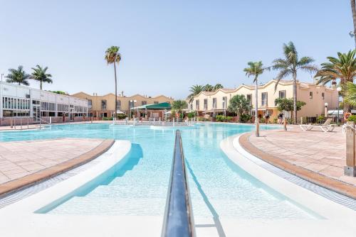 Villetta Green oasis club 4