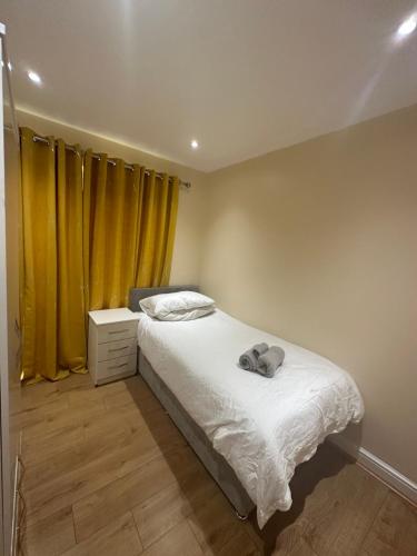 2BR Flat near Central Southall