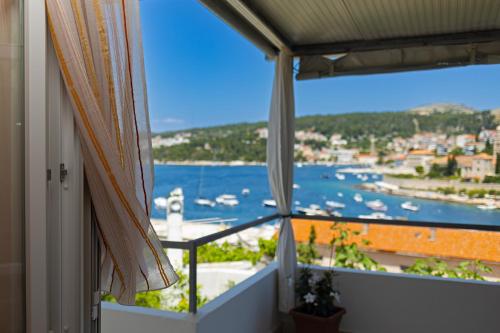 SeaView Guesthouse - ZF Hvar 3