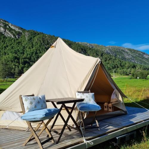 Flatheim Glamping in Viksdalen