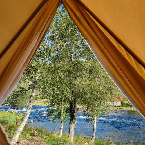 Flatheim Glamping in Viksdalen