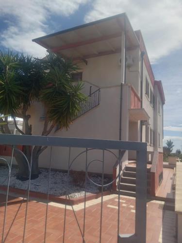 VILLA PARADISO Medusa