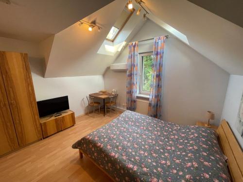 Double Room image 1