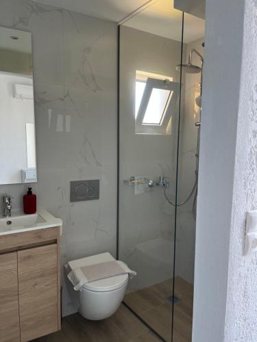 MARK HOTEL - image 12