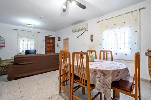 La caseta dels iaios in Masdenverge
