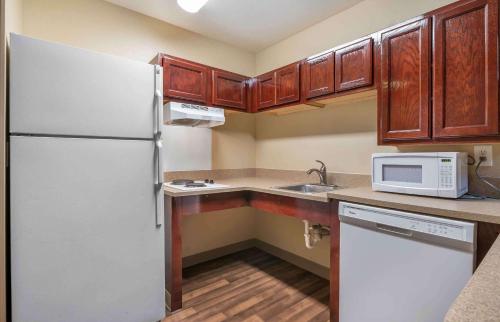 Extended Stay America Suites - Indianapolis - Northwest - I-465