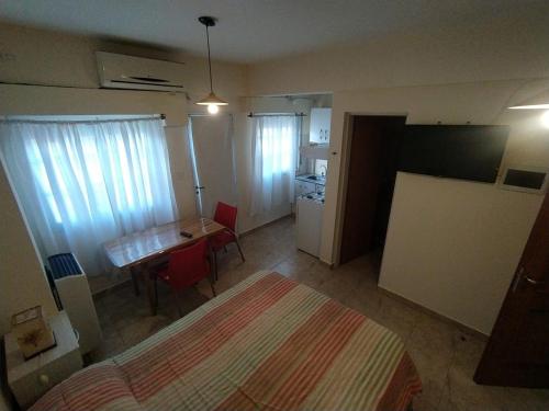 Center Studio Apartamento en el centro de Trelew near Almirante Marcos A. Zar repülőtér