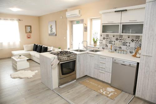 Apartment Tina - image 11