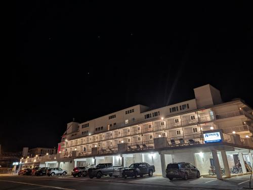 Admiral Resort Motel - 숙소 외관