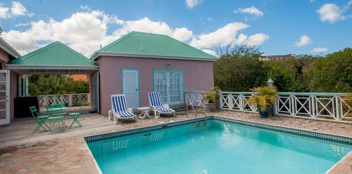Pool, Mandevilla Nevis in Cotton Ground