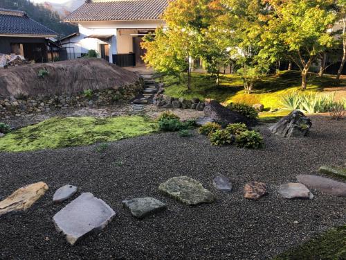 Garden, 1日1組限定の宿 旅館 土と糸 Ryokan Tsuchi to Ito in Omi