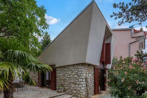 Two-Bedroom House image 10
