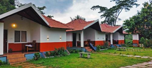 Nature Valley Homestay Near Annaporneshwari Temple in Hornadu