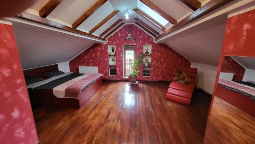 Casa in Oradea !, Oradea (fotografie 3)