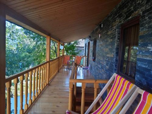 Balkons/terase, Hotel Kepney in Omalo