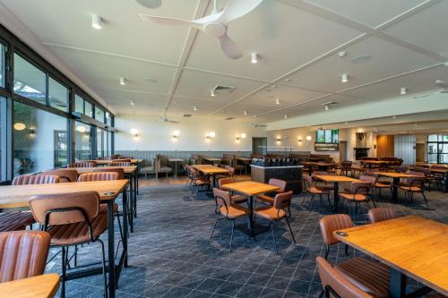 Étterem, Lakeview Hotel Motel in Shellharbour